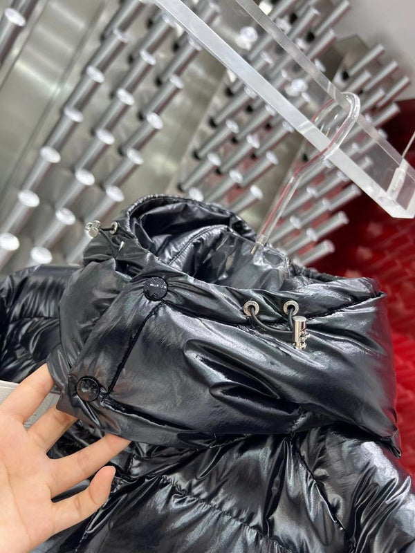 Moncler Maya 70. Jubiläums-Sonderedition Kurze Daunenjacke Schwarz