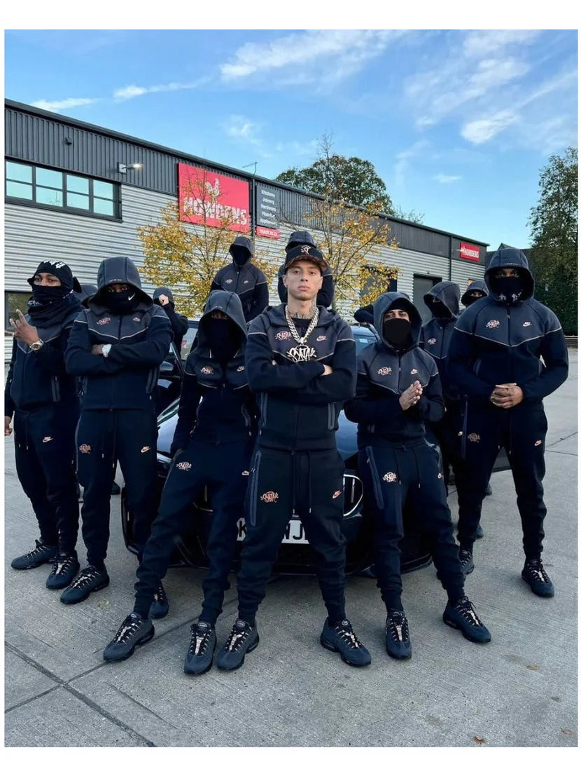 Syna World x Nike Tech Fleece Trainingsanzug