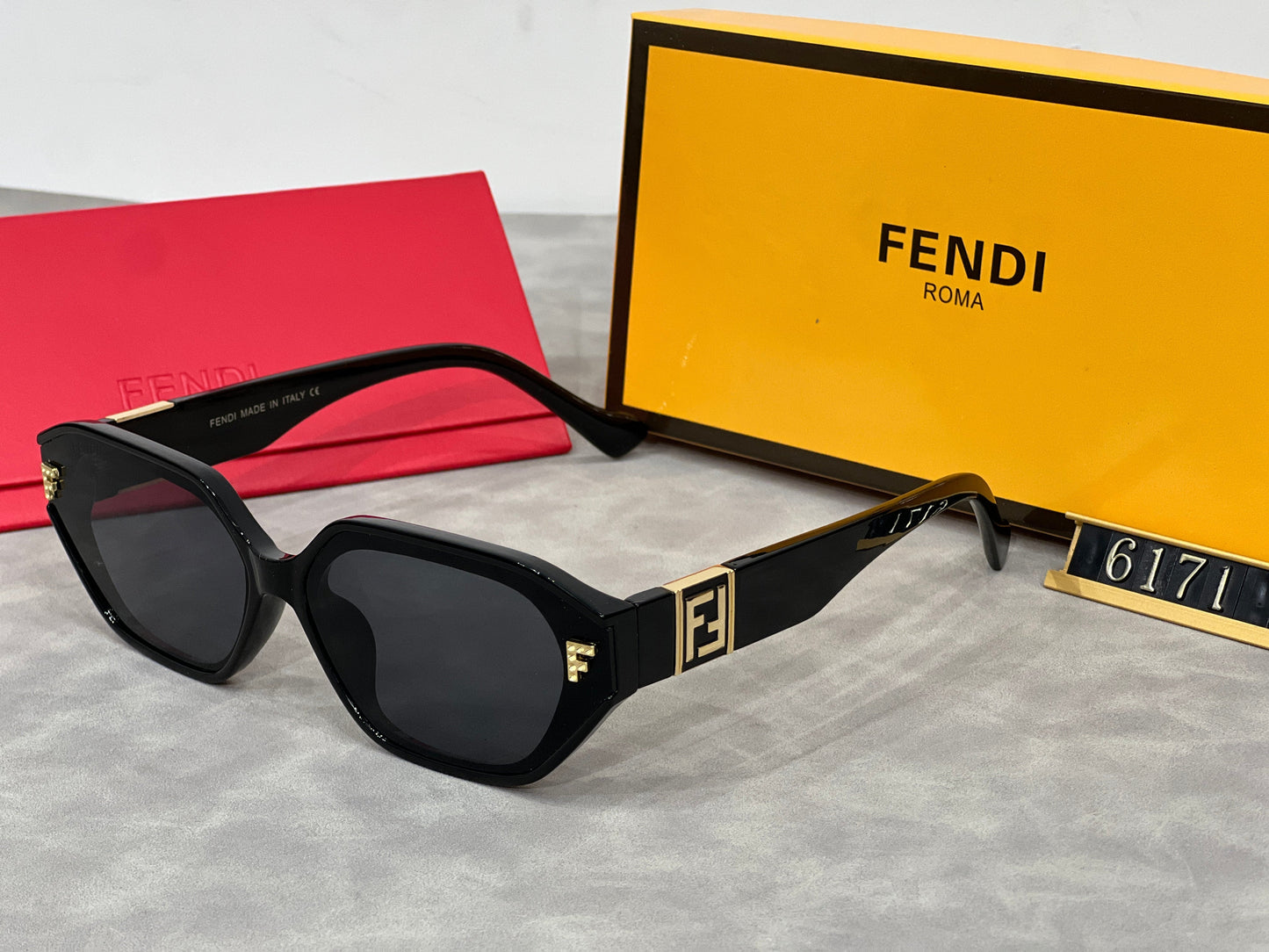 Lunettes de soleil