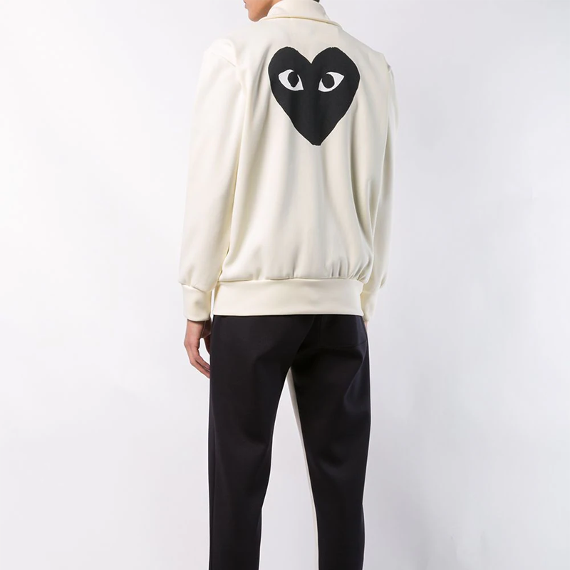 Weiße CDG-Jacke (Herz auf der Rückseite)