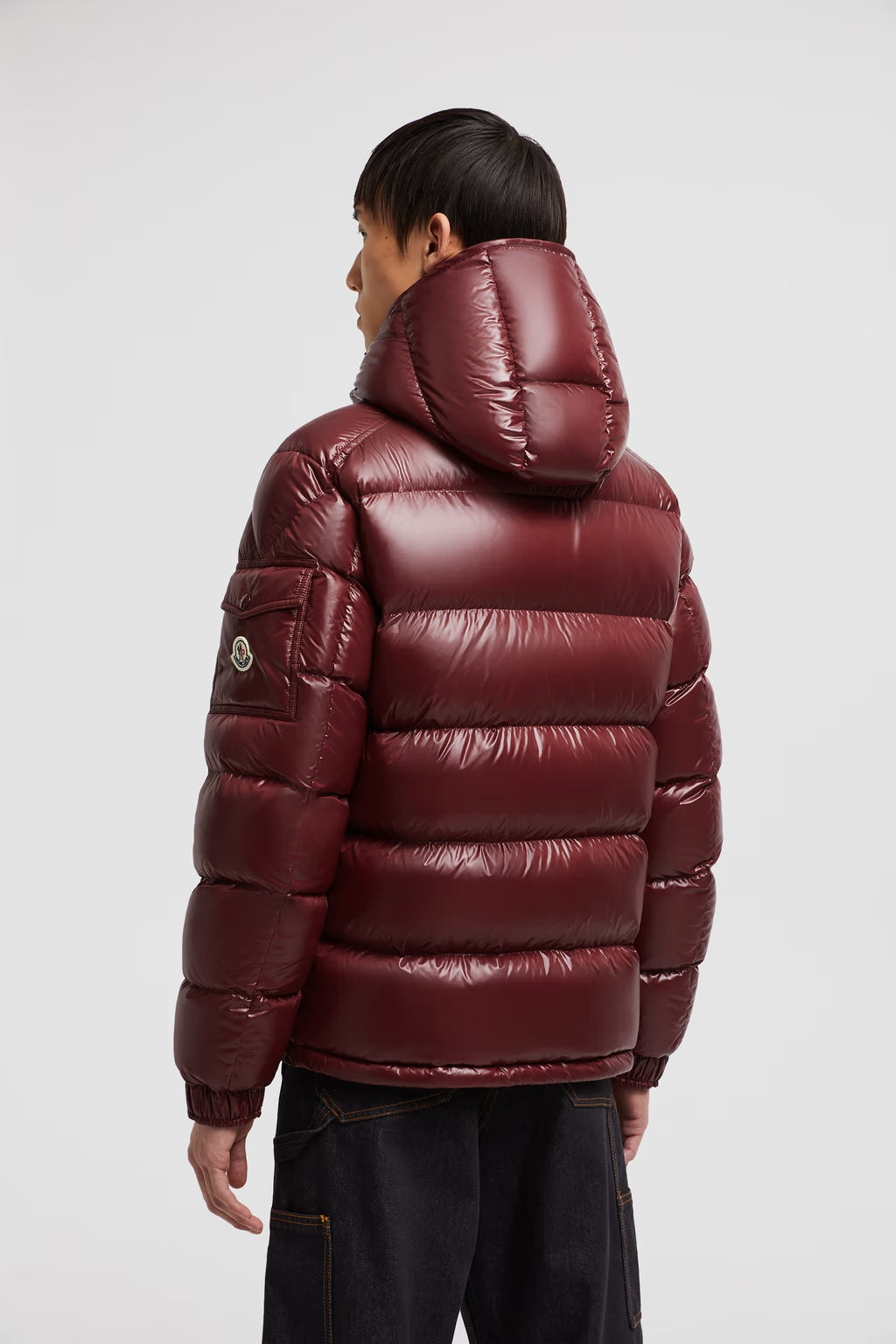 Moncler Maya Bordeaux Kurze Daunenjacke mit Kapuze
