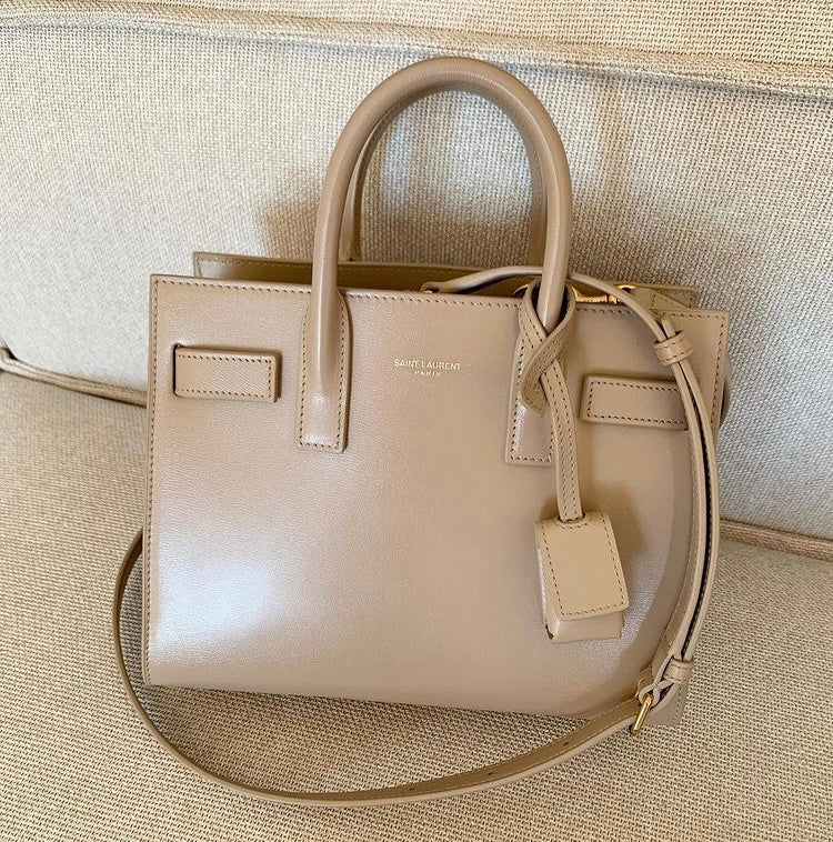 Yves Saint Laurent Beige Tagestasche