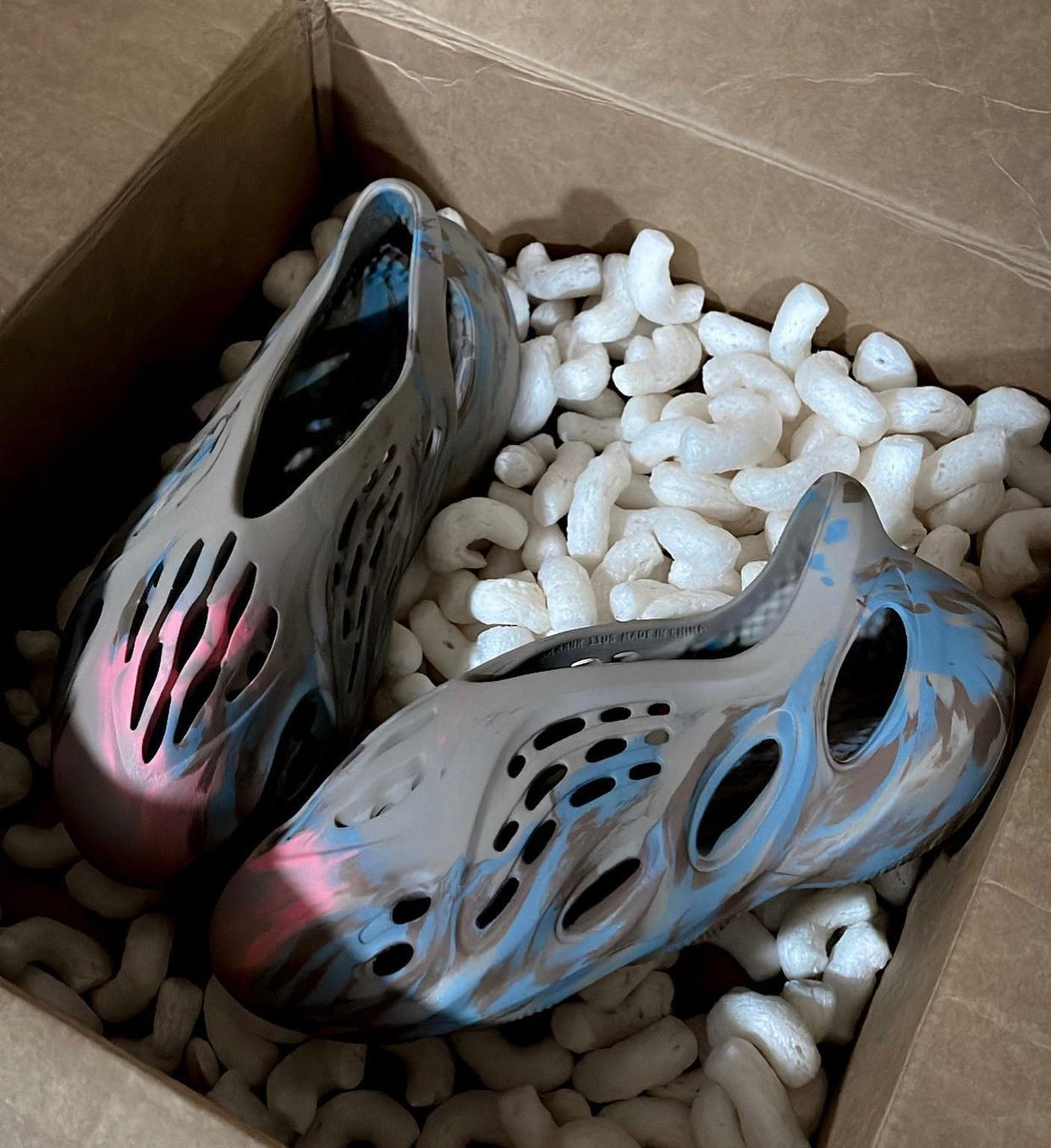 Yeezy Foam RNNR Sea