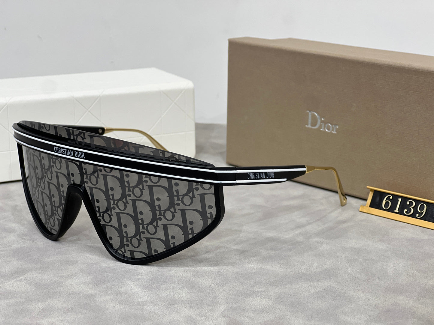 Lunettes de soleil