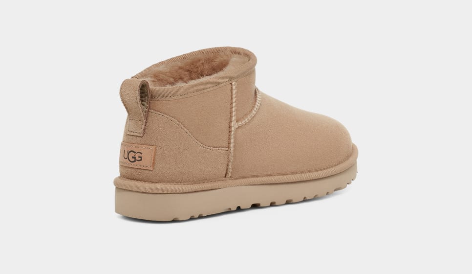 Klassischer Ultra-Mini-Stiefel