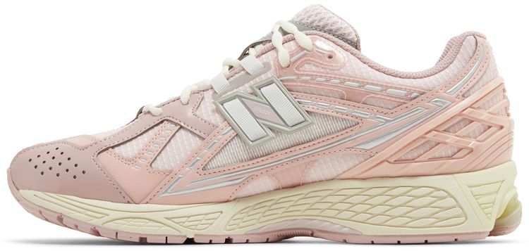 New Balance 1906U ‚Lunar New Year – Shell Pink‘