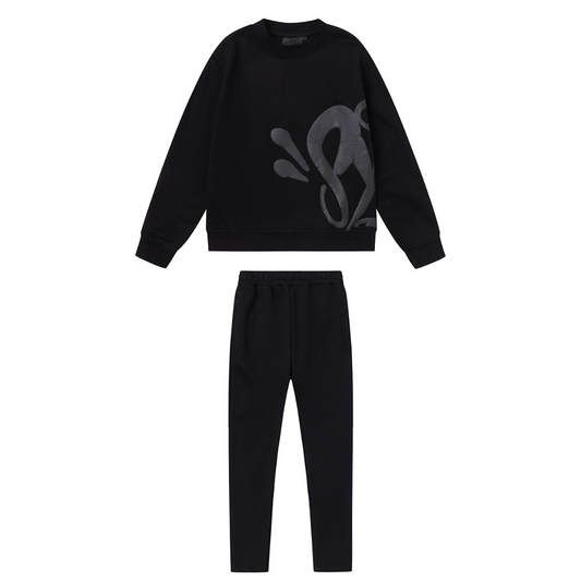Syna World Trainingsanzug in Schwarz mit Monogramm