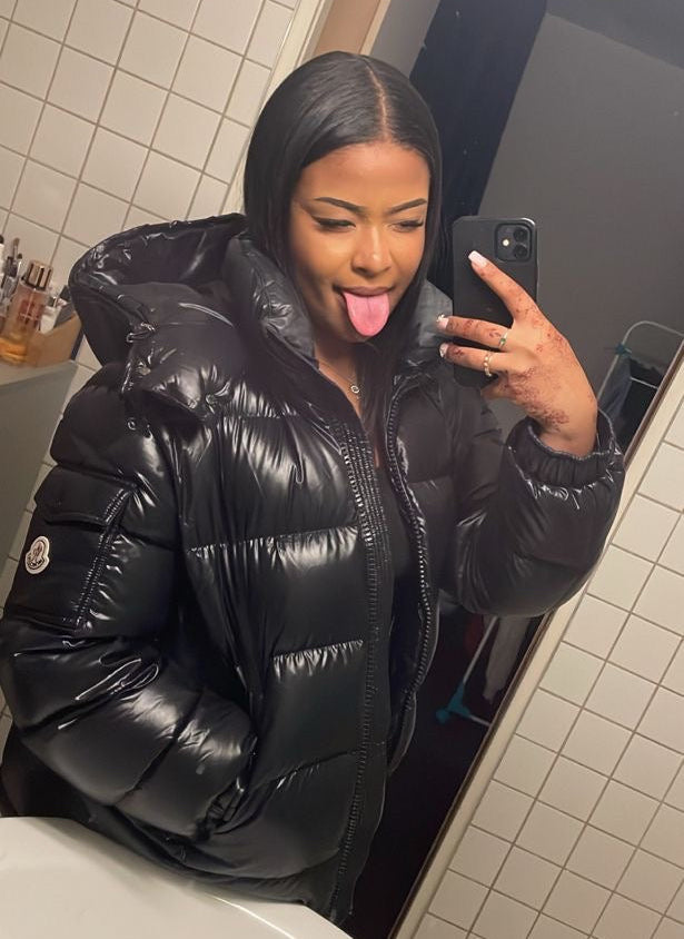 Doudoune courte à capuche Moncler Maya Noir