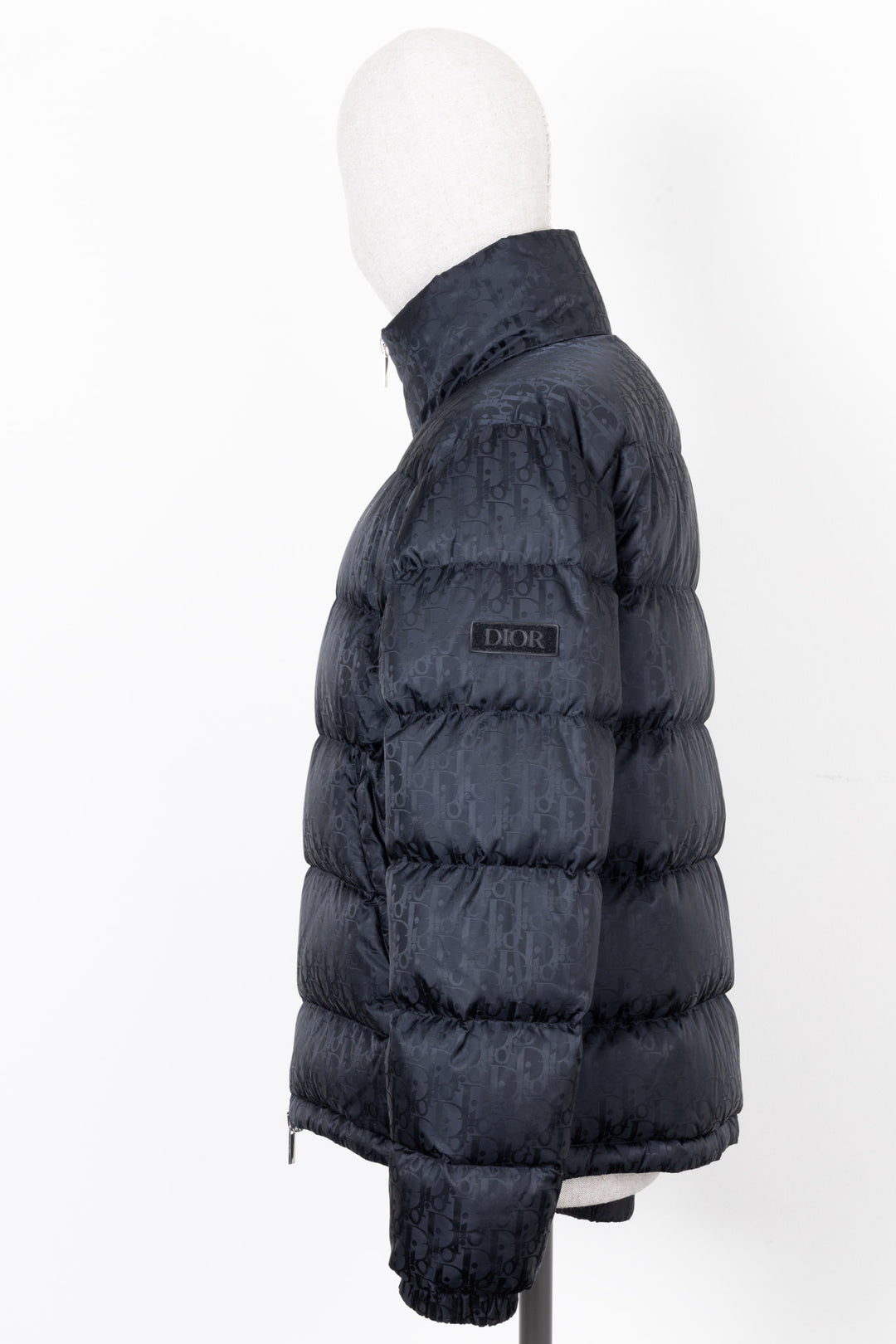 Schwarze Daunenjacke von Dior Oblique