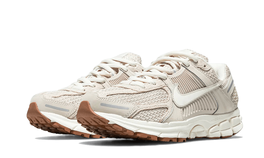 Nike Zoom Vomero 5 Helles Erzholzbraun
