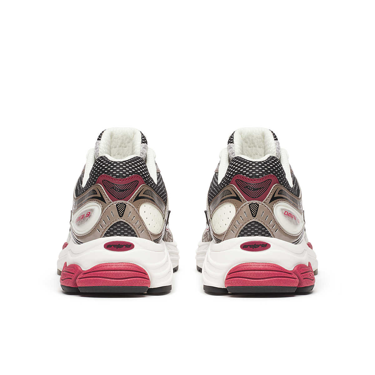 SAUCONY PROGRID OMNI 9 OG