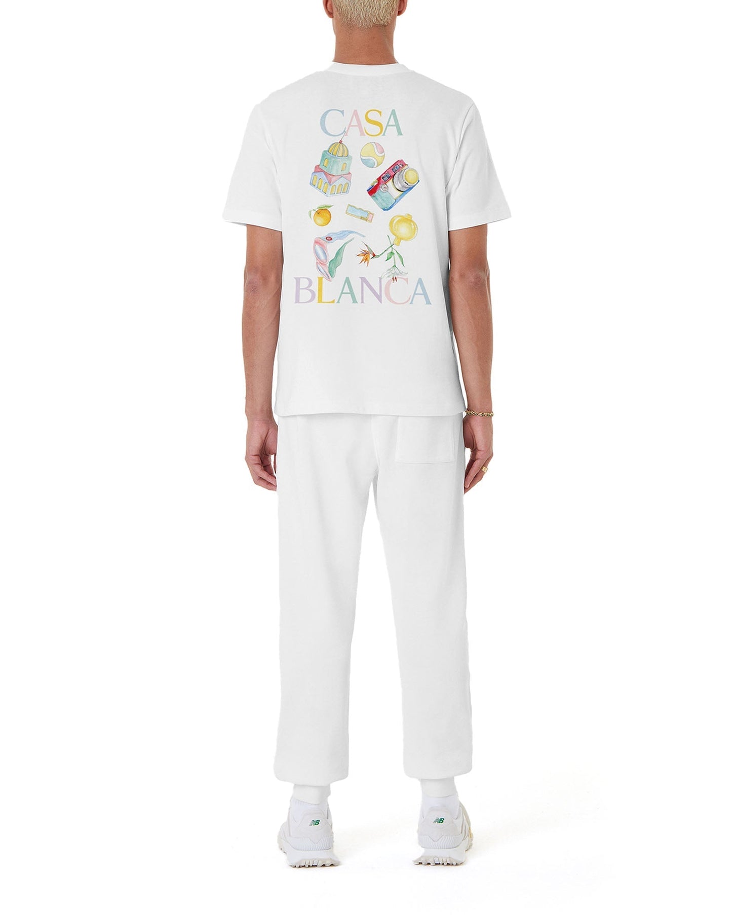 T-Shirt mit Massenartikeln