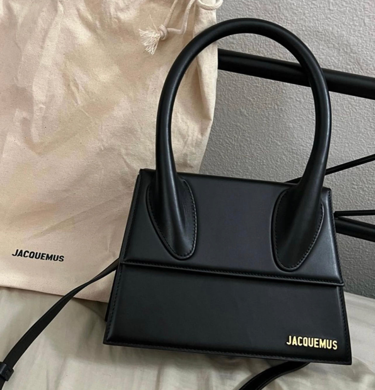 Jacquemus Chiquito Mittelgroße schwarze Tasche