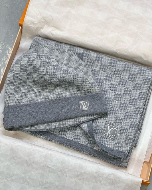 Louis Vuitton Graues Hut- und Schal-Set