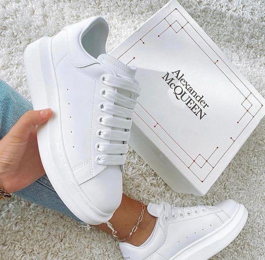 Alexander McQueen Weiß
