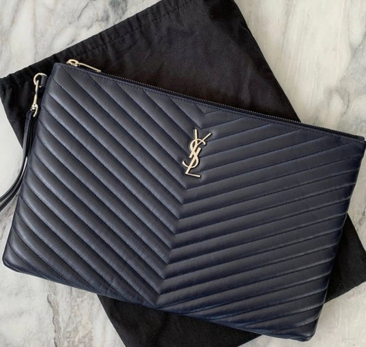 Yves Saint Laurent Beutel mit Prägung