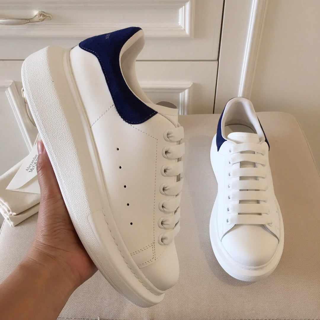 Alexander McQueen Weiß/Blau