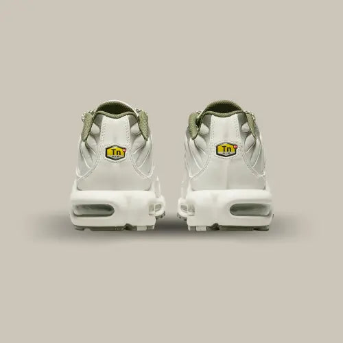 Nike Air Max Plus Light Bone