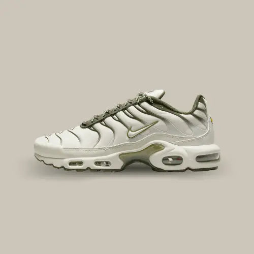 Nike Air Max Plus Light Bone