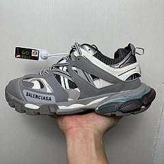 Balenciaga Track Triple Grau